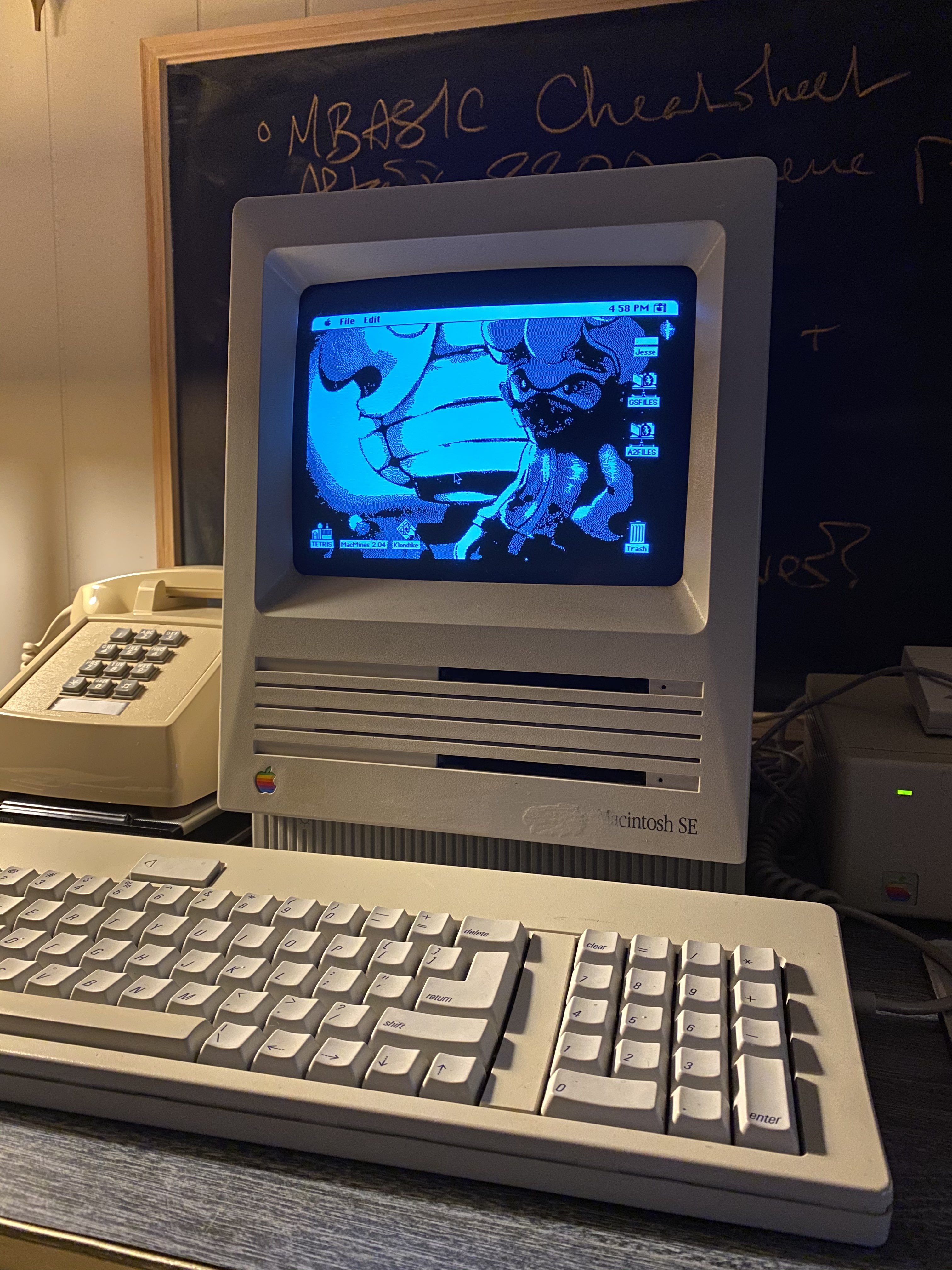 Macintosh SE 1 - Splatoon